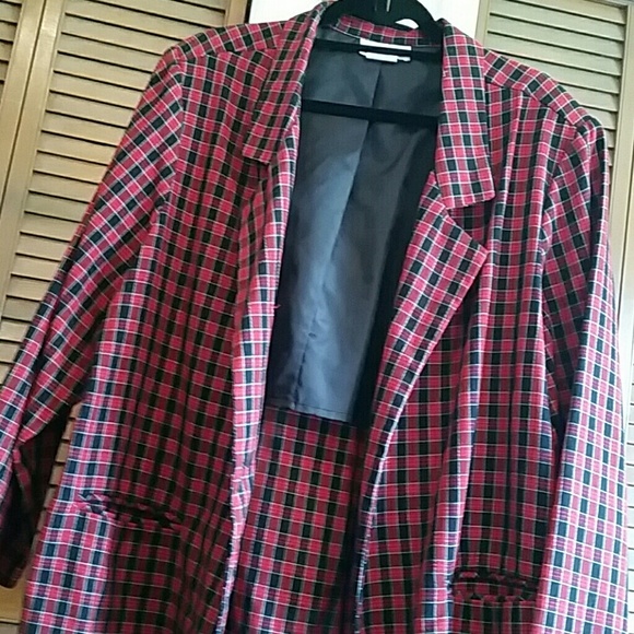 Plaid coat - Picture 2 of 5